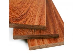свойства древесины кумару