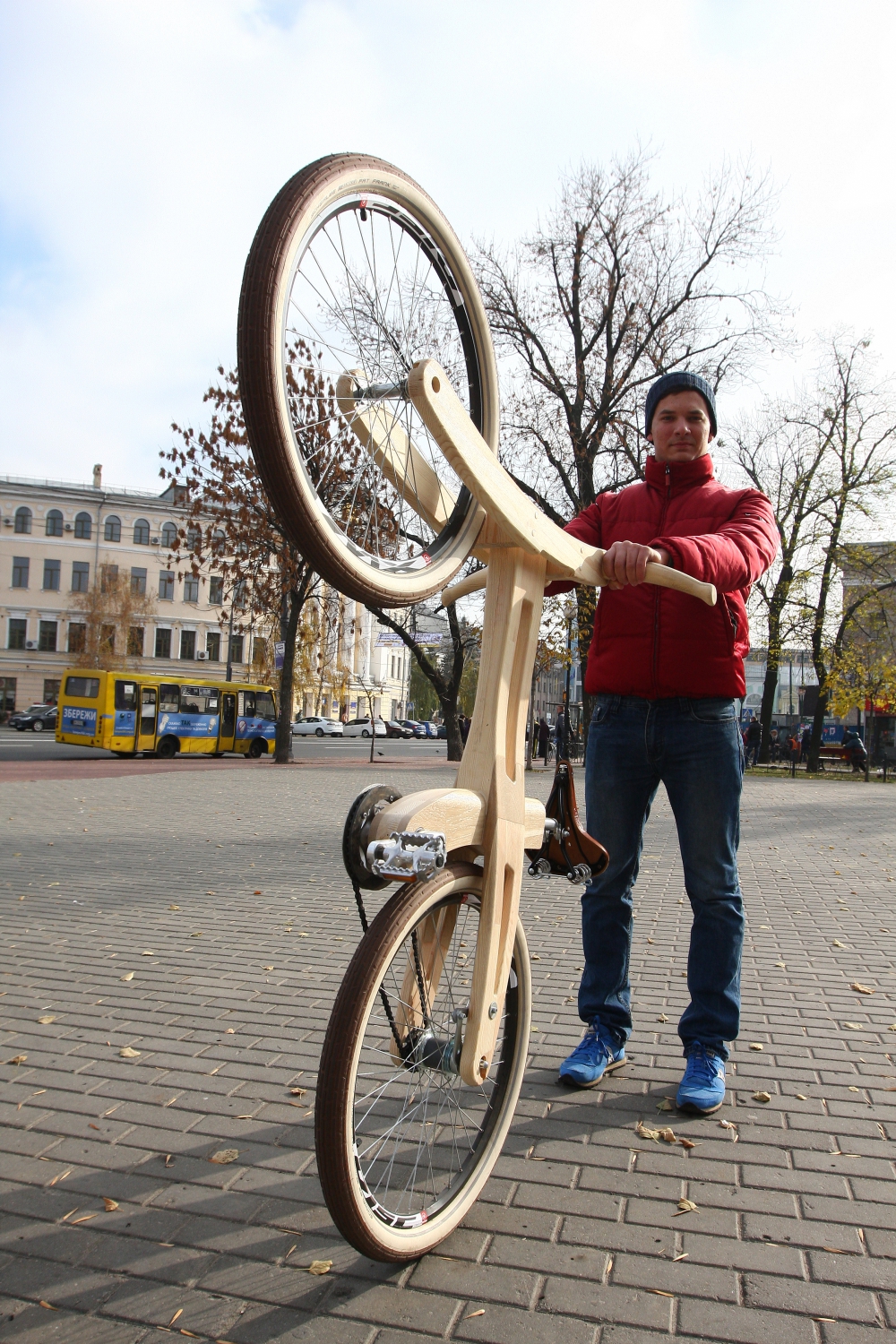деревянный велосипед, велосипед из дерева
