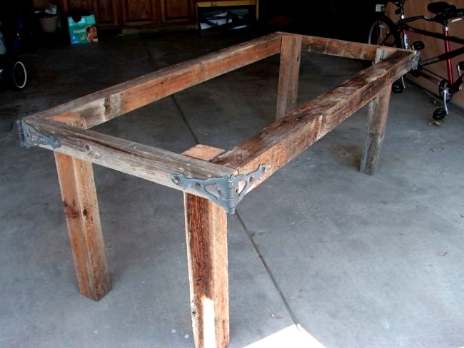 Самодельные ножки. Каркас для стола деревянные. Стол из досок. Самодельные столы из дерева. Каркас стола из бруса.